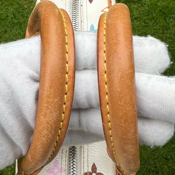 ❌SOLD❌Louis Vuitton multicolor Trouville in white - Picture 9 of 15